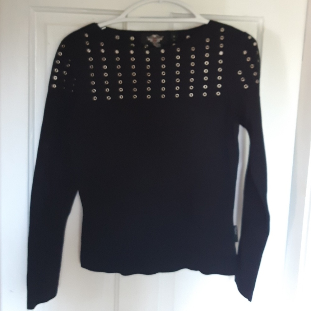 Black sweather